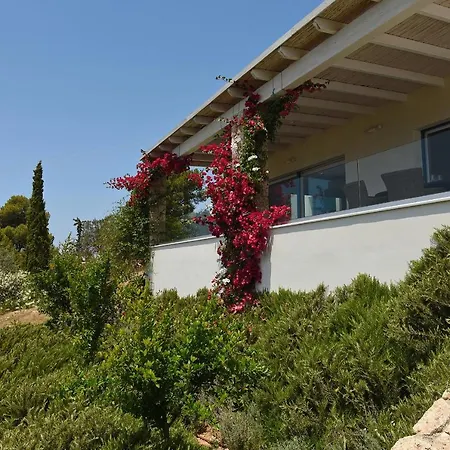 Gournes Villa