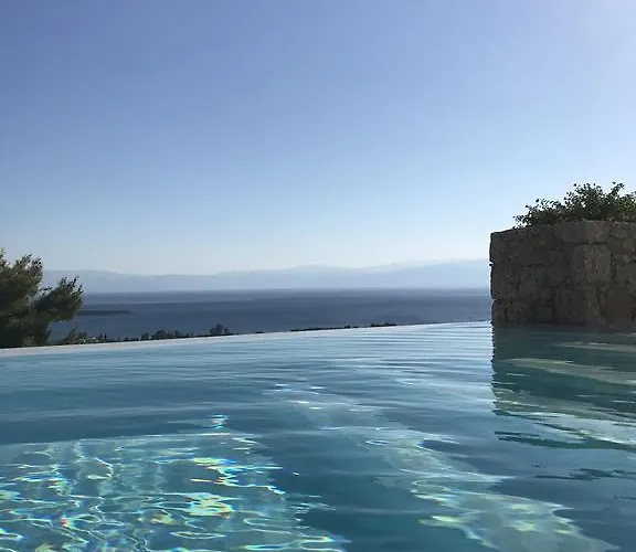 Gournes Villa Porto Cheli